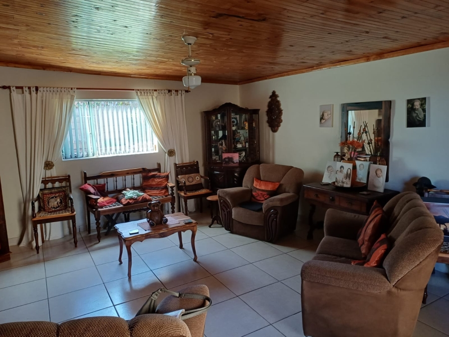 6 Bedroom Property for Sale in Vredenburg Western Cape
